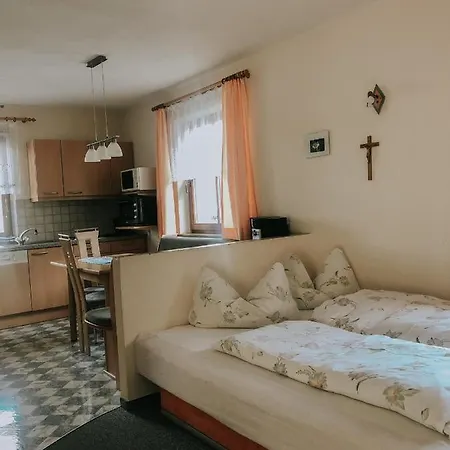 公寓 Bio-bauernhof Zirmhof *