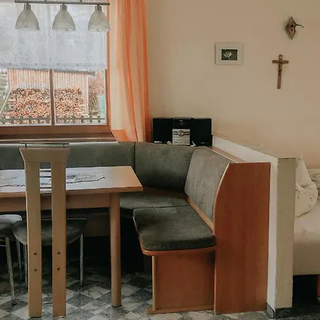 Apartment Bio-Bauernhof Zirmhof *