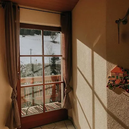 Bio-Bauernhof Zirmhof Apartment *