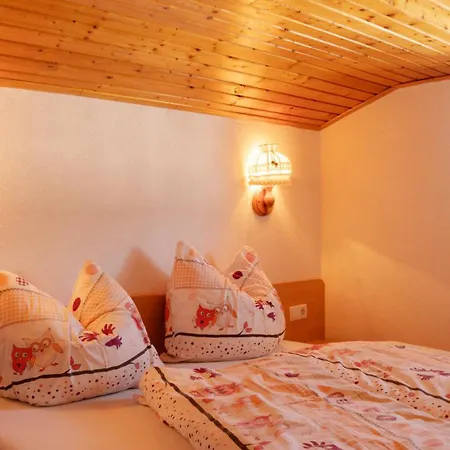 Bio-Bauernhof Zirmhof *